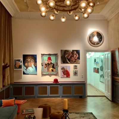 15DF6BBC-47B6-46C0-B609-D06AECC9144F