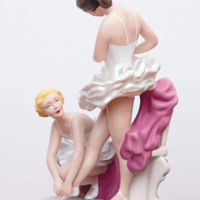 Jeff-Koons-New-York-City-USA-—-Ballerinas1