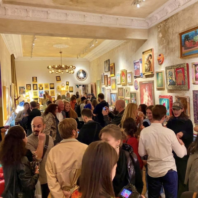 7E992EC2-70B1-4DA4-AFF0-5E5A36527569