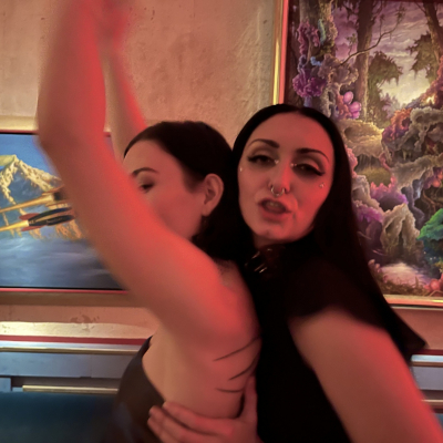 F3948BB5-46E2-422B-9409-C3EC6AC1F122