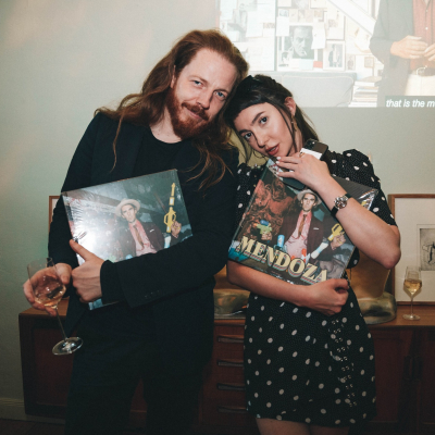 Sascha Linse und Anna Nezhnaia