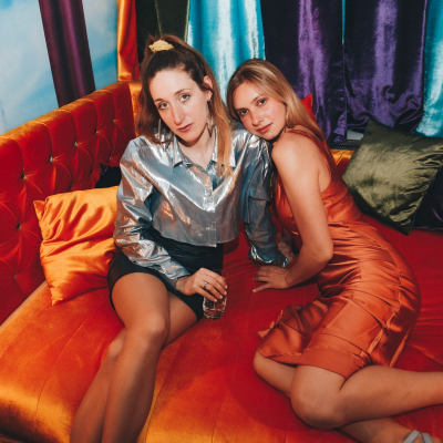 Ryan Mendoza Katalogue Presentation im Mr. GOM Room