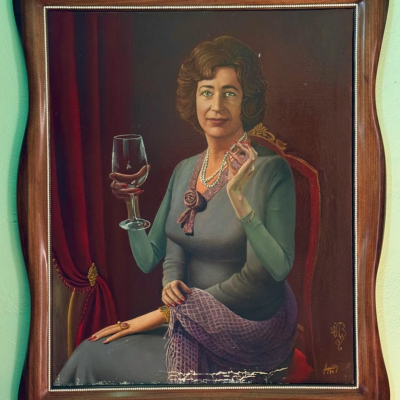 NONO BANDERA, Galicien, Spanien la esposa del director de la fábrica, 2023  